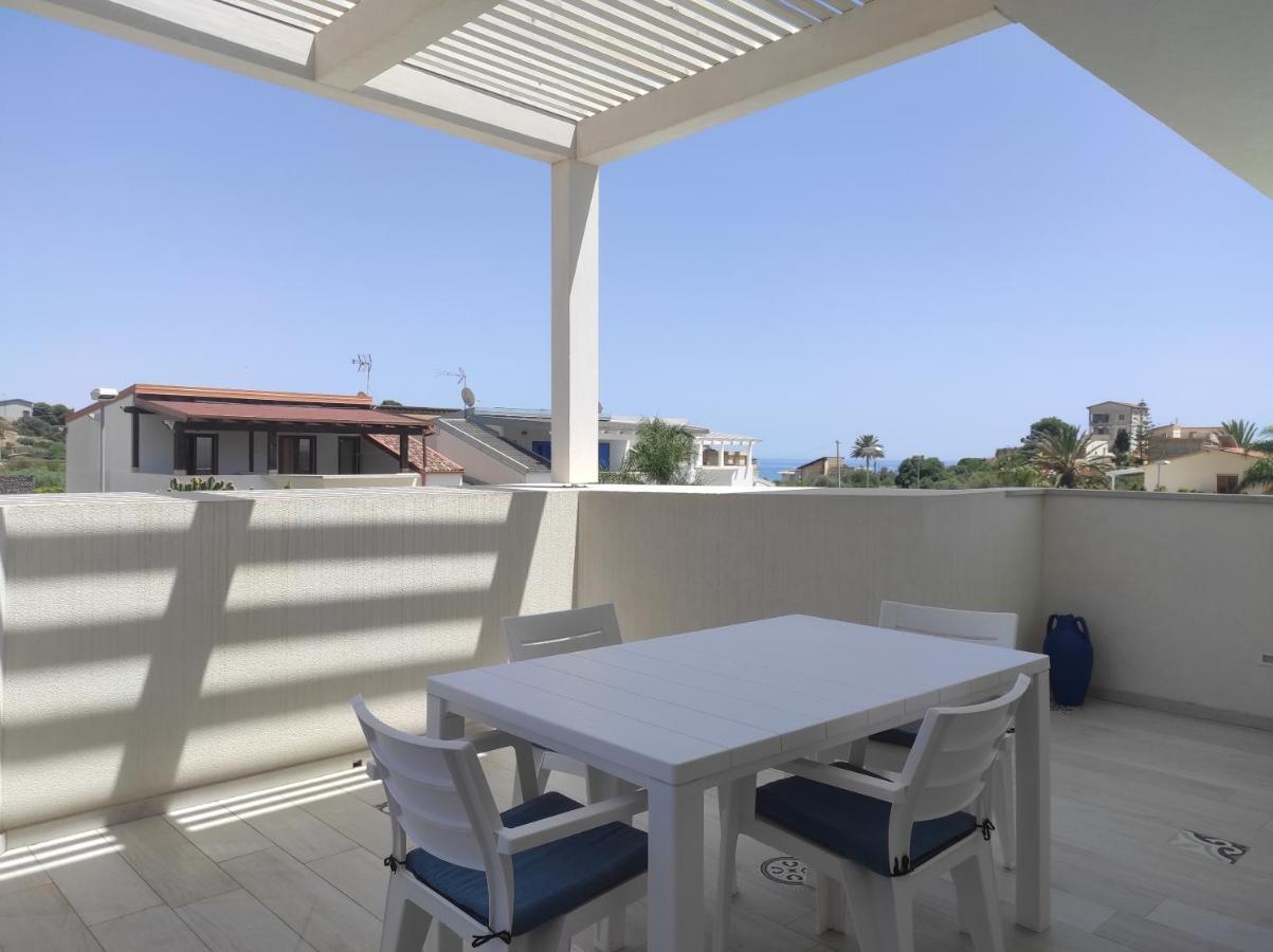 White Wall Luxury Rooms Scala Dei Turchi Realmonte Rum bild